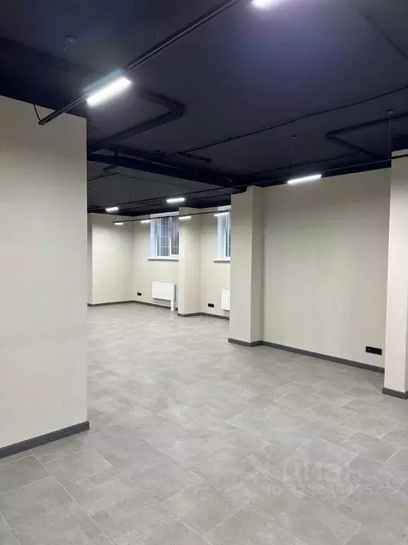 Помещение свободного назначения в Калужская область, Балабаново г. ... - Фото 1