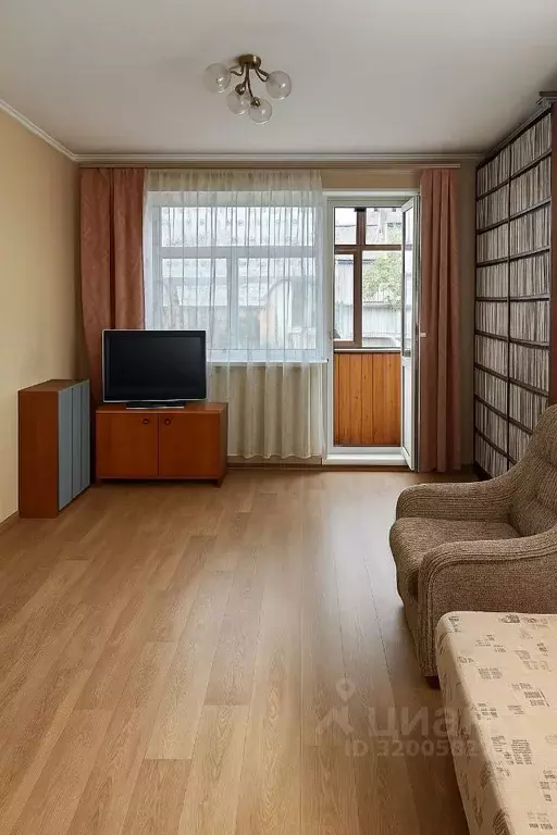 1-к кв. Самарская область, Тольятти ул. Мира, 110 (31.0 м) - Фото 0