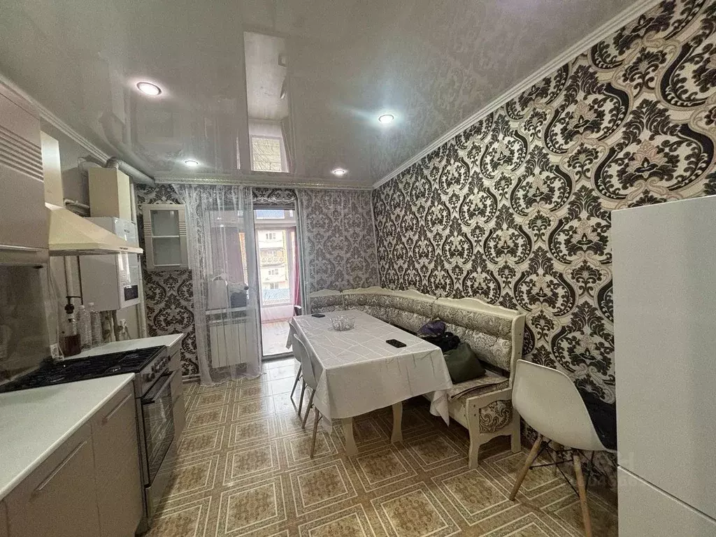 2-к кв. Северная Осетия, Владикавказ ул. Алихана Гагкаева, 5 (58.0 м) - Фото 0