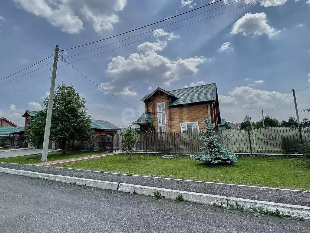 Дом в Кемеровская область, Киселевск ул. 75-летия Города, 20 (121 м) - Фото 1