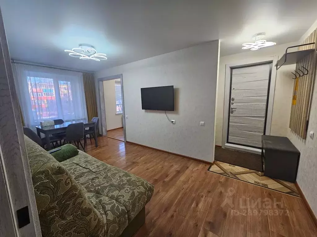 3-к кв. Камчатский край, Елизово ул. Ленина, 34 (56.0 м) - Фото 0