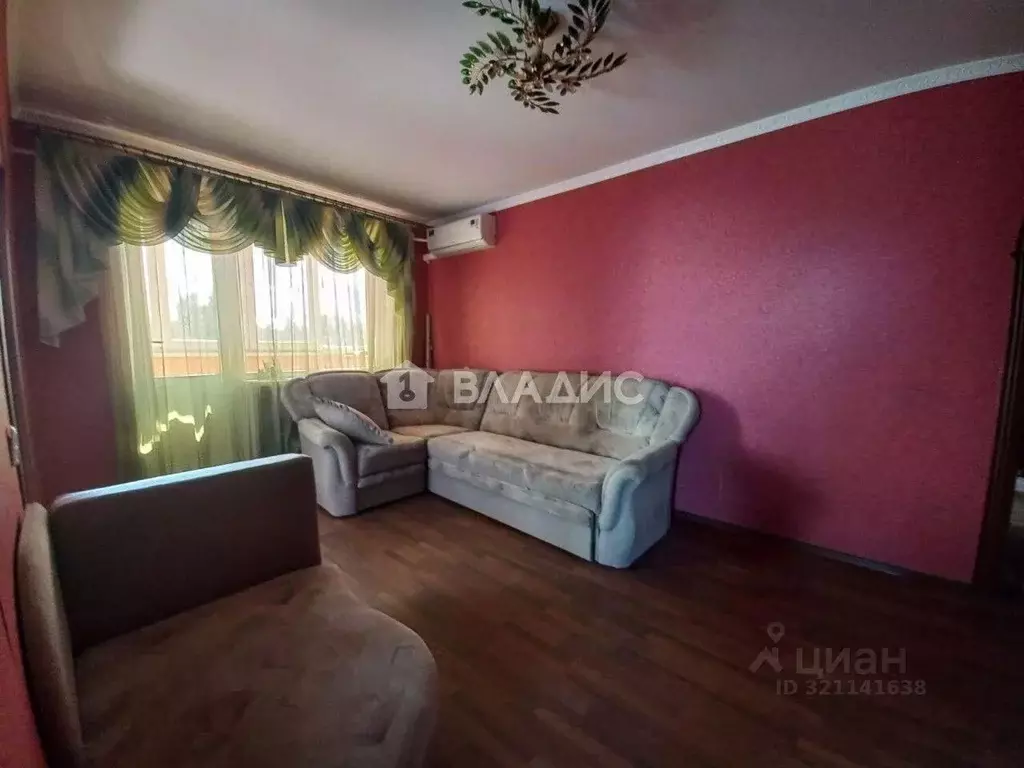 4-к кв. Белгородская область, Шебекино ул. Дзержинского, 5 (61.7 м) - Фото 1