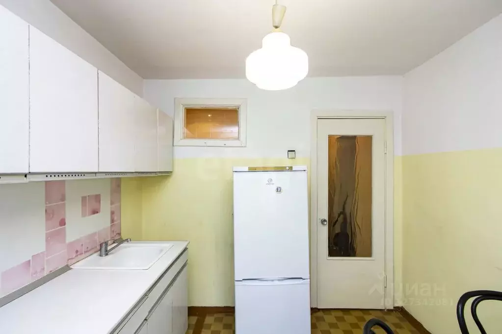 2-к кв. Тюменская область, Тюмень Карская ул., 36 (48.6 м) - Фото 1