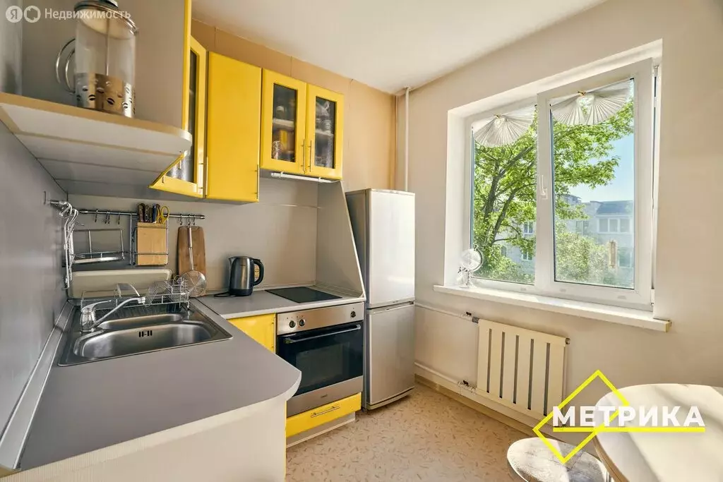 2-комнатная квартира: Артём, Каширская улица, 43 (46.7 м) - Фото 2