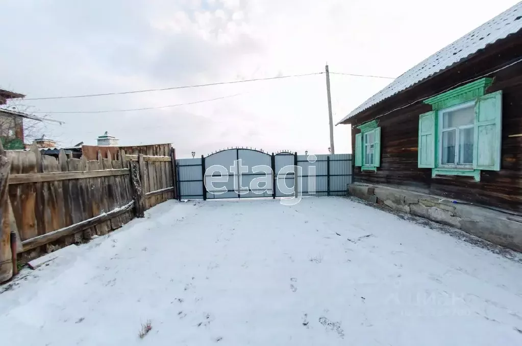 Дом в Курганская область, Шадринск ул. Кондюрина (75 м) - Фото 1