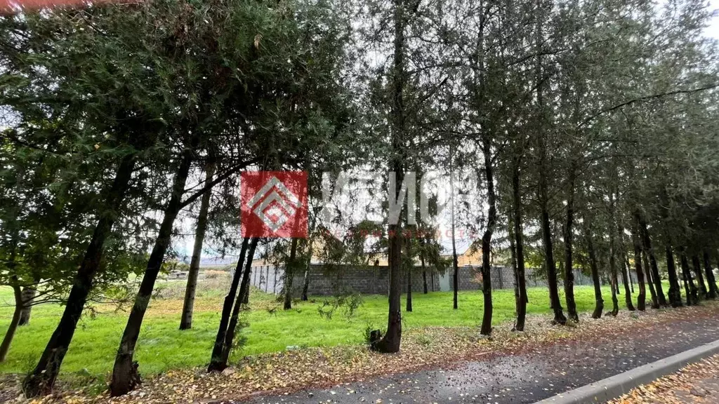 Участок в Крым, Бахчисарайский район, с. Железнодорожное ул. Шмелева, ... - Фото 2