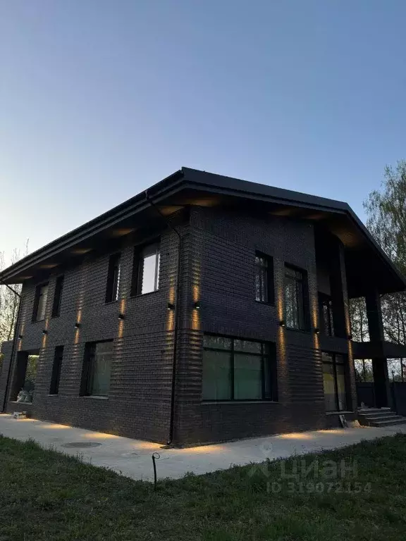 Коттедж в Москва пос. ЛМС, Центральный мкр, 51/1 (415 м) - Фото 1