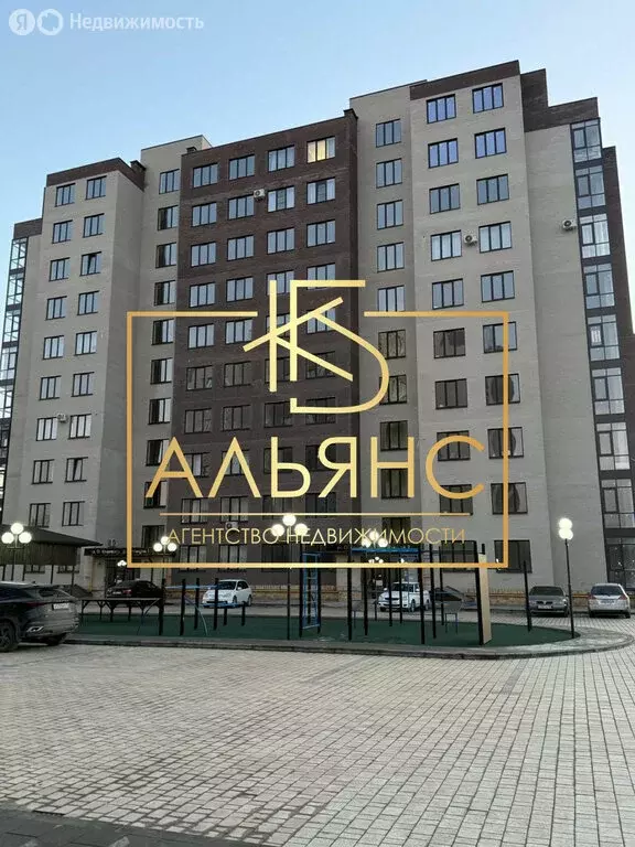 2-комнатная квартира: Владикавказ, улица Олега Кошевого, 2 (73 м) - Фото 2