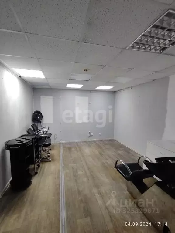 Офис в Коми, Ухта просп. Ленина, 53 (36 м) - Фото 2