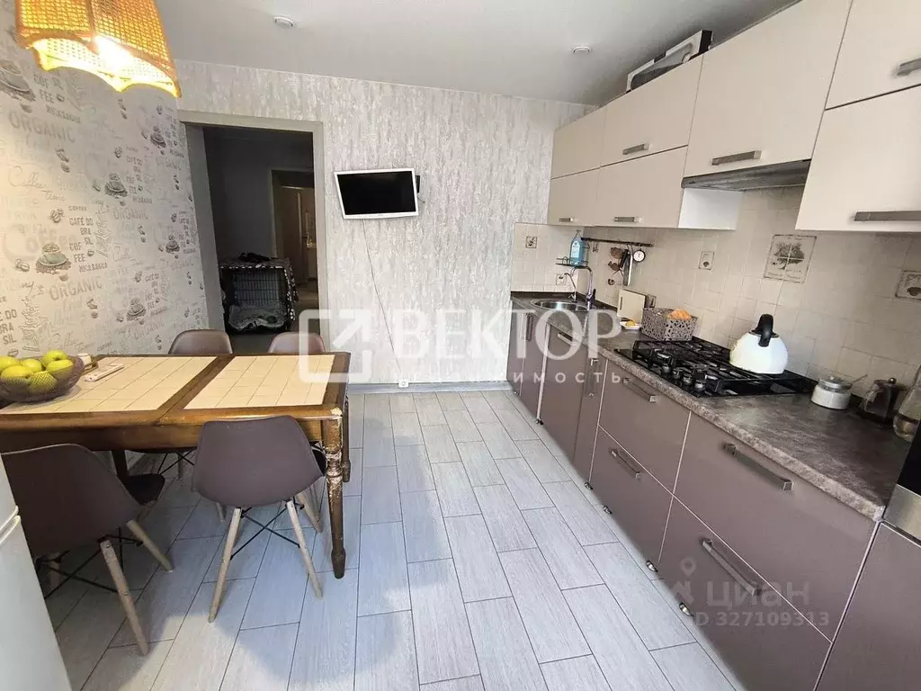 3-к кв. Ярославская область, Ярославль ул. Слепнева, 17к1 (85.8 м) - Фото 2