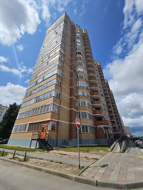 3-к кв. Новосибирская область, Новосибирск ул. Краузе, 17 (85.0 м) - Фото 1