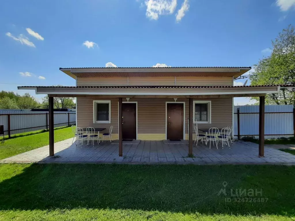 Дом в Псковская область, Островский район, Бережанская волость, д. ... - Фото 1