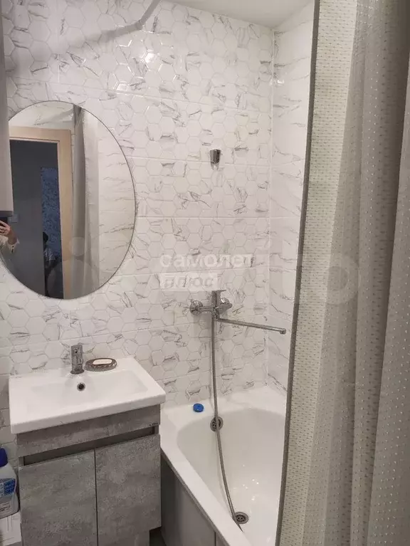 1-к. квартира, 35 м, 4/10 эт. - Фото 0