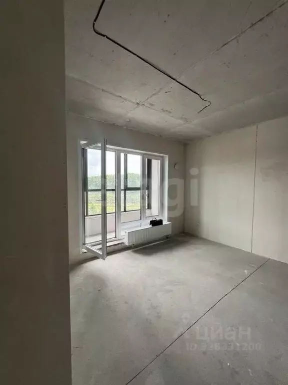 1-к кв. Тюменская область, Тюмень ул. Игоря Комиссарова, 7 (50.54 м) - Фото 1