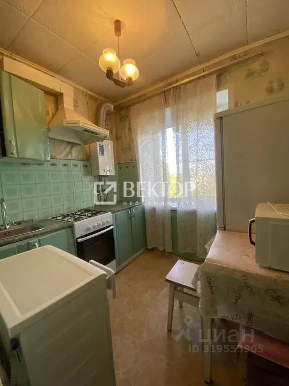 2-к кв. Ивановская область, Тейково Футбольная ул., 1/8 (47.0 м) - Фото 1
