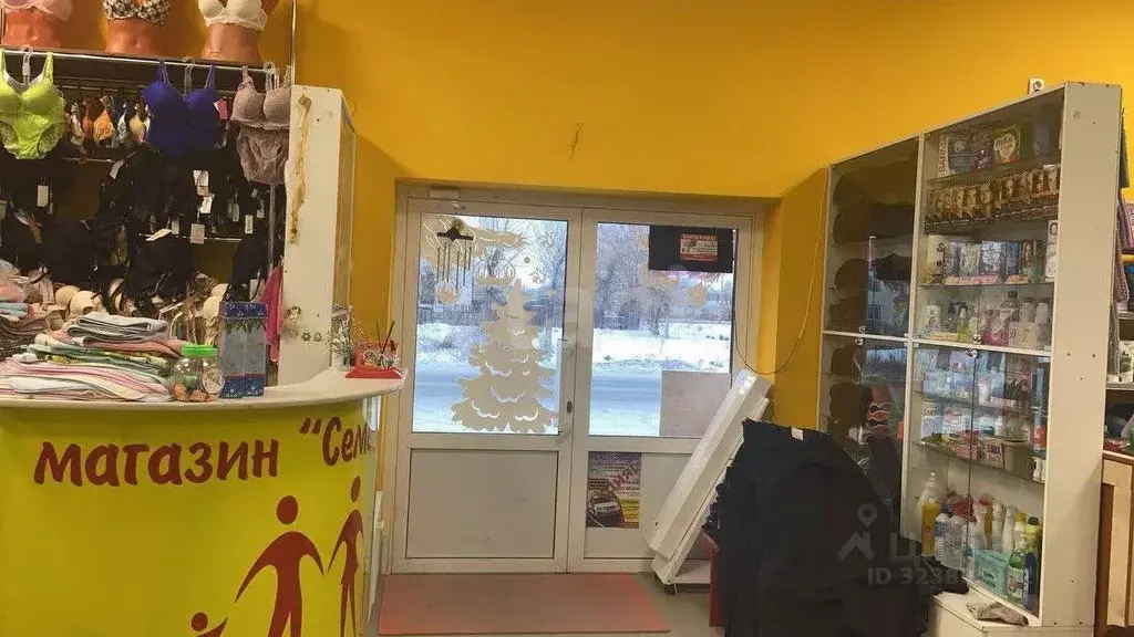 Торговая площадь в Оренбургская область, Светлинский поссовет, пос. ... - Фото 1