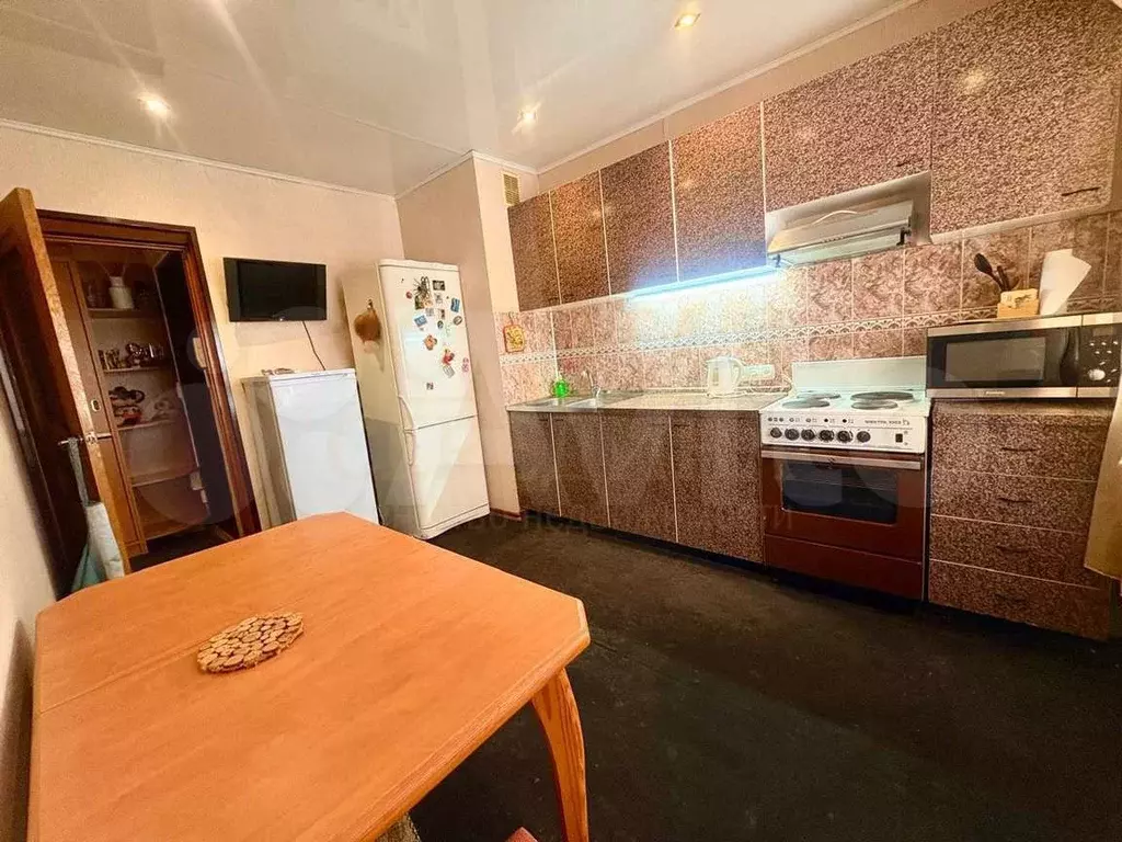 3-к. квартира, 64 м, 9/9 эт. - Фото 0