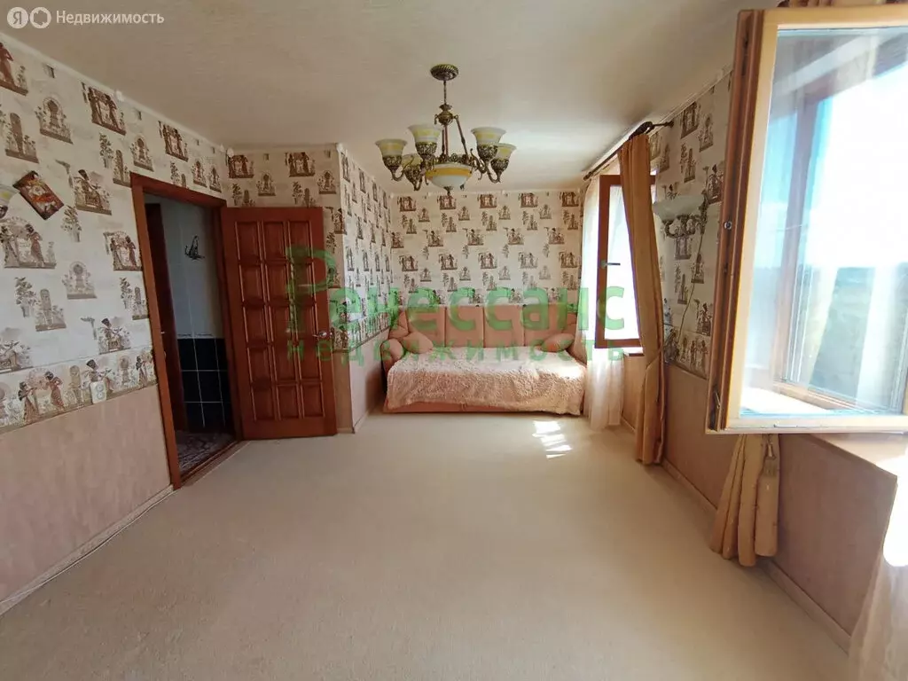 3-комнатная квартира: Брянск, улица 3 Июля, 28 (71 м) - Фото 0