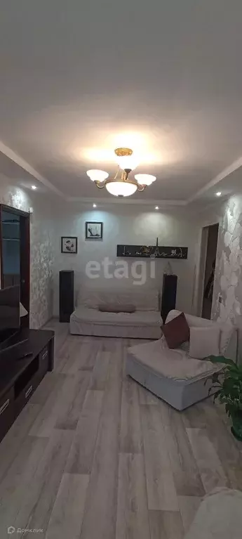 Продаётся 4-к квартира, 60.3 м - Фото 0