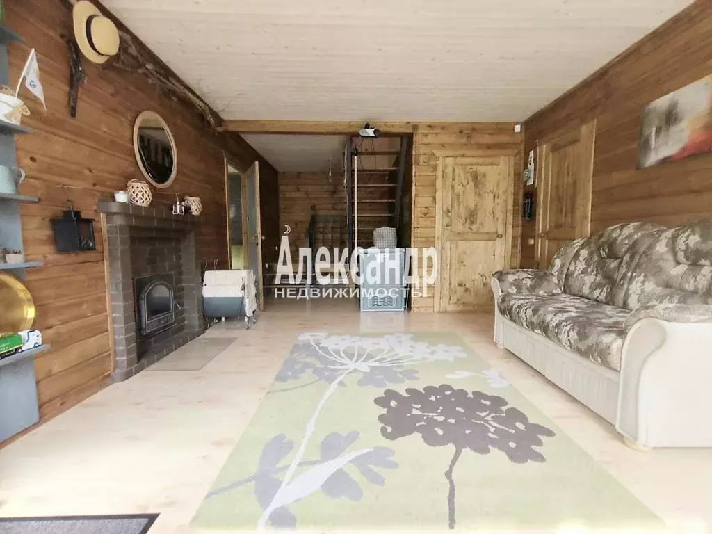 Коттедж в Ленинградская область, Кировский район, Синявинское ... - Фото 1