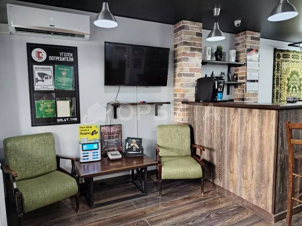 Помещение свободного назначения в Тюменская область, Тюмень ул. ... - Фото 1