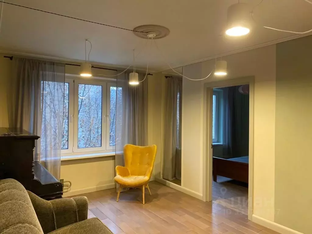 4-к кв. Москва ул. Артамонова, 11К2 (64.0 м) - Фото 1