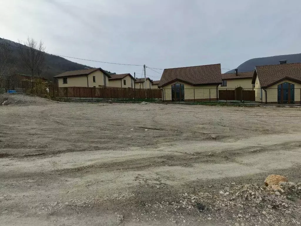 Участок в Севастополь с. Тыловое,  (8.0 сот.) - Фото 1