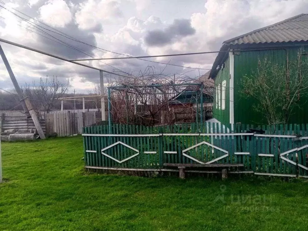 Дом в Белгородская область, Старооскольский городской округ, с. ... - Фото 2