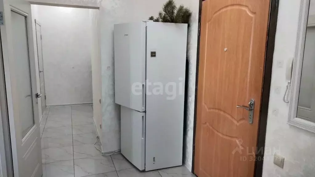 2-к кв. Белгородская область, Белгород ул. Газовиков, 9А (60.0 м) - Фото 0