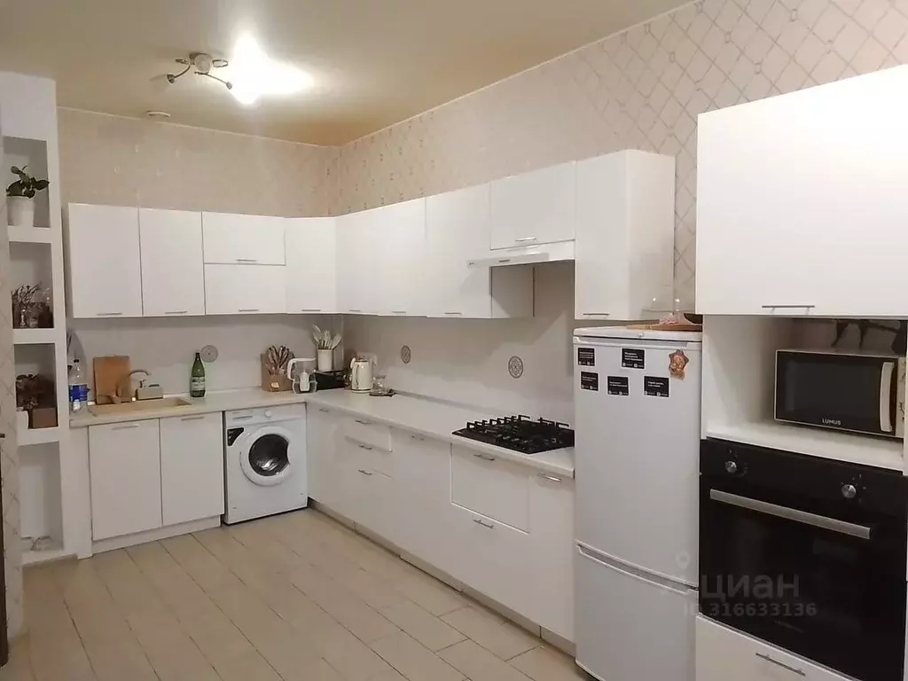 1-к кв. Севастополь ул. Челнокова, 17/1 (39.9 м) - Фото 0