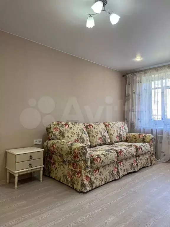 1-к. квартира, 33 м, 7/9 эт. - Фото 0