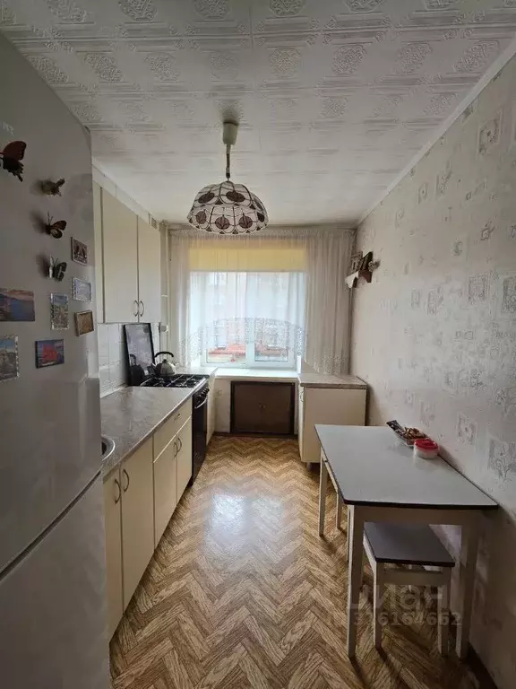 2-к кв. Омская область, Омск ул. Романенко, 10Б (50.0 м) - Фото 1