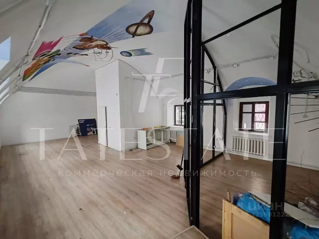 Торговая площадь в Татарстан, Казань ул. Тази Гиззата, 1 (80 м) - Фото 2