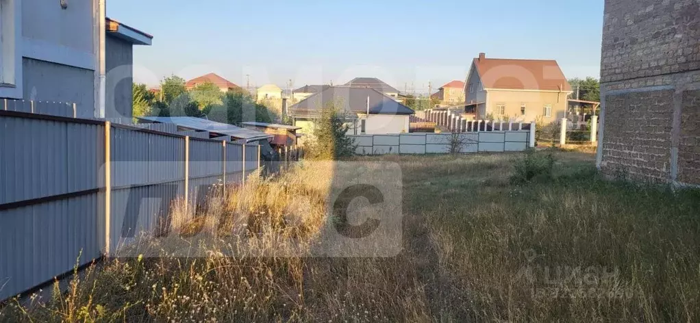 Участок в Крым, Симферопольский район, Добровское с/пос, с. Пионерское ... - Фото 0