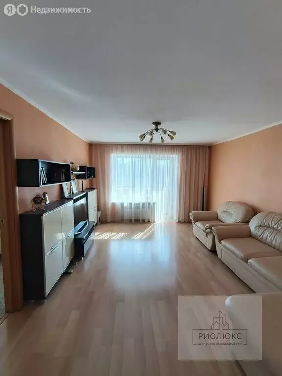 3-комнатная квартира: Копейск, Коммунистическая улица, 7 (58 м) - Фото 1