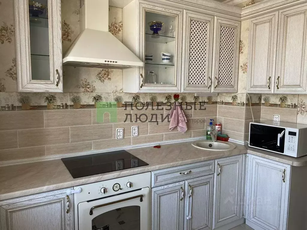 4-к кв. Белгородская область, Белгород ул. Королева, 6 (100.0 м) - Фото 0