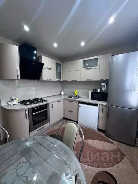 3-к кв. Коми, Усинск ул. Ленина, 15 (67.0 м) - Фото 0