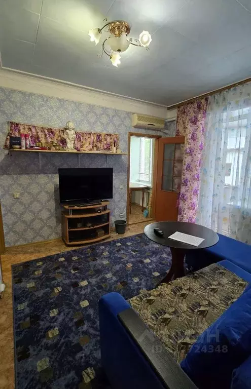 2-к кв. Волгоградская область, Камышин Юбилейная ул., 3 (36.4 м) - Фото 0