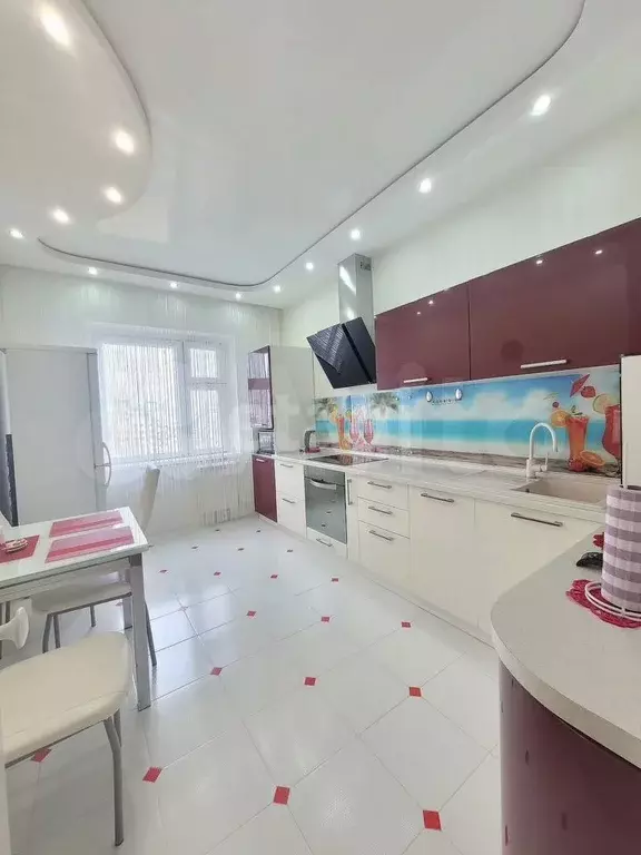 3-к. квартира, 73 м, 8/12 эт. - Фото 1