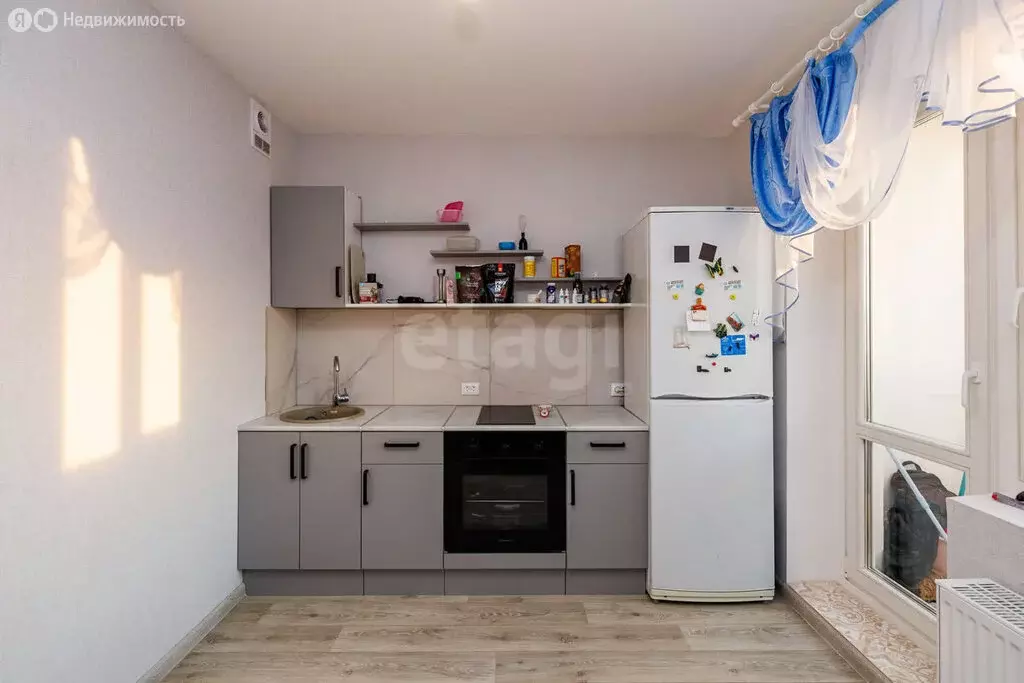 1-комнатная квартира: Патрушева, улица Александра Пушкина, 3 (37 м) - Фото 1