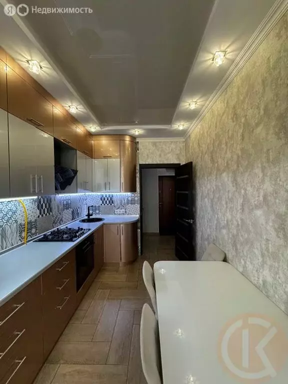 1-комнатная квартира: Курск, Луговская улица, 6 (36 м) - Фото 2