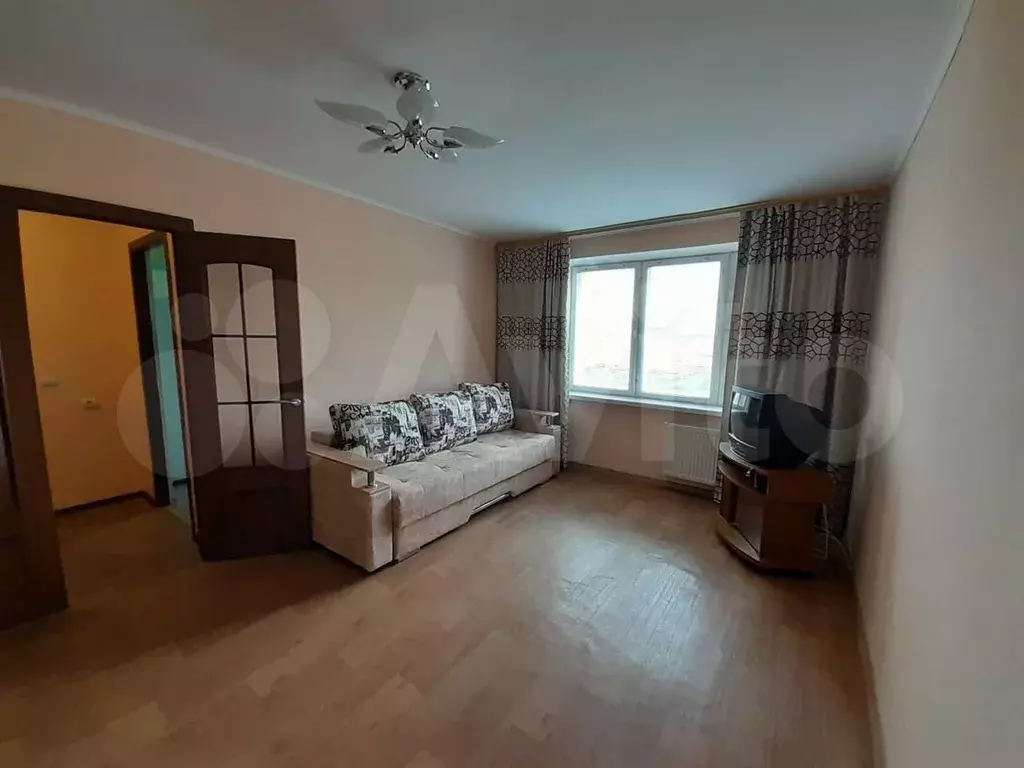 1-к. квартира, 38 м, 7/9 эт. - Фото 0