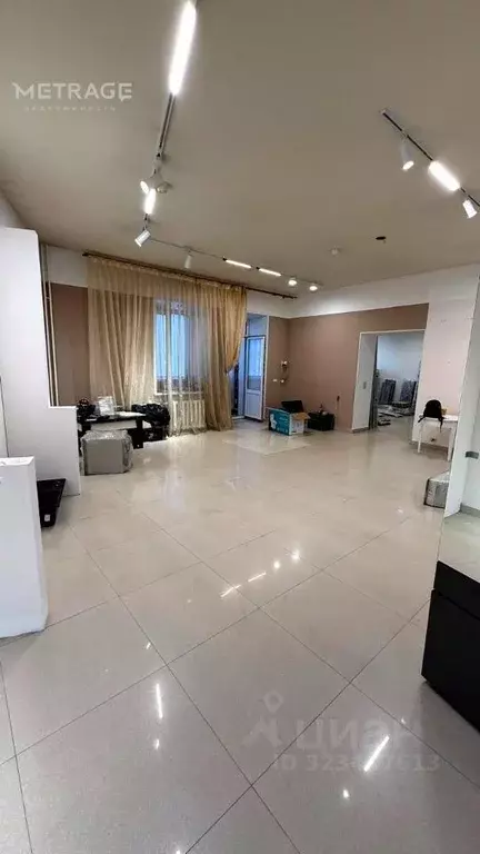 Помещение свободного назначения в Ханты-Мансийский АО, Нефтеюганск ... - Фото 0