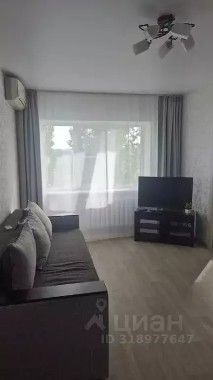 4-к кв. Волгоградская область, Волгоград Гродненская ул., 10 (68.0 м) - Фото 0