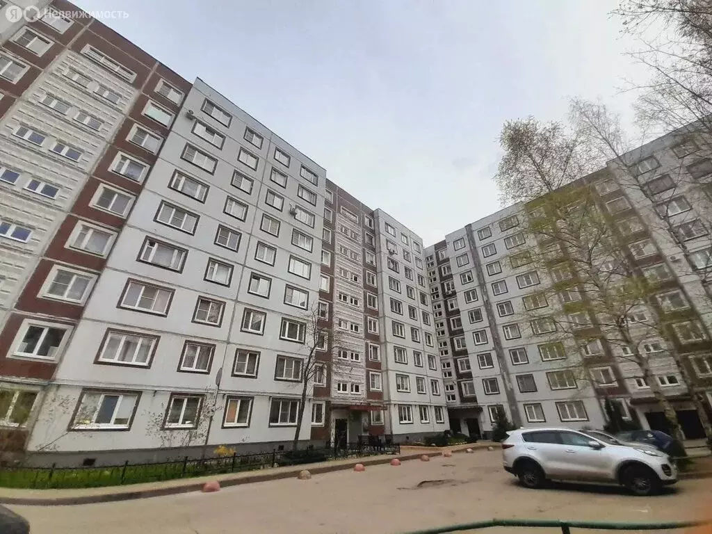3-комнатная квартира: Великий Новгород, Западный район, проспект Мира, ... - Фото 2