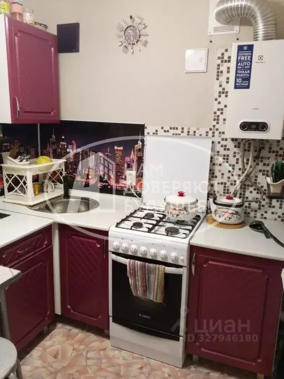 2-к кв. Пермский край, Чусовой ул. 50 лет ВЛКСМ, 15 (45.0 м) - Фото 1