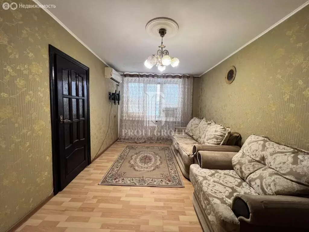 2-комнатная квартира: Махачкала, проспект Имама Шамиля, 6Б (37 м) - Фото 1