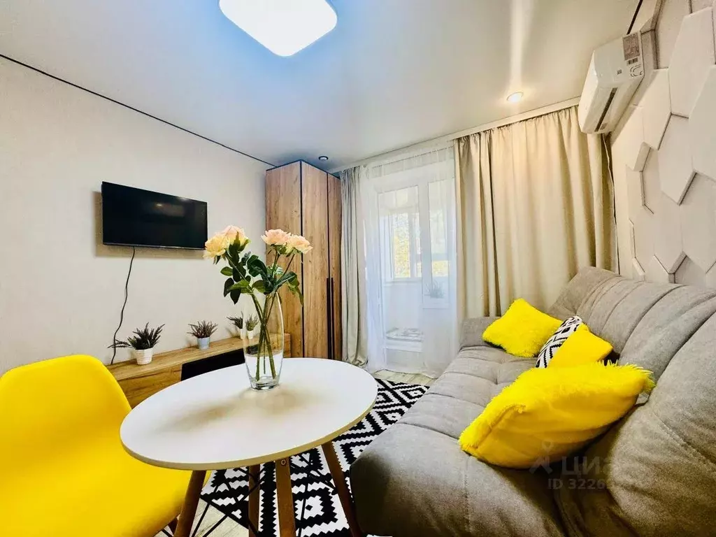 Студия Крым, Керчь ул. Степана Разина, 5 (18.5 м) - Фото 0