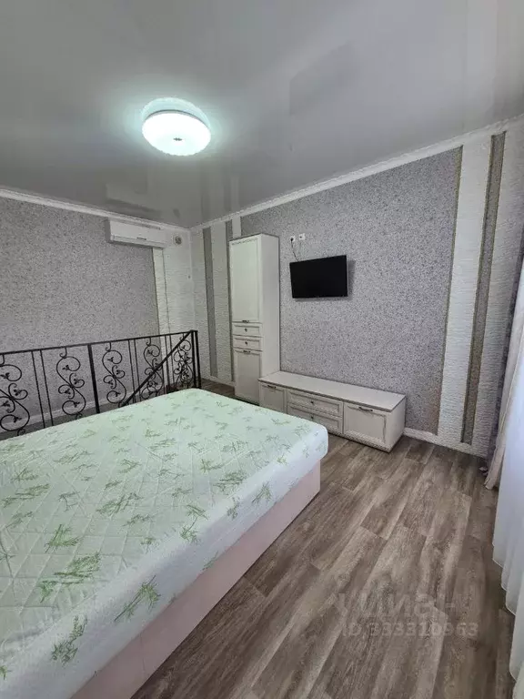 1-к кв. Крым, Феодосия ул. Куйбышева, 15 (40.0 м) - Фото 2