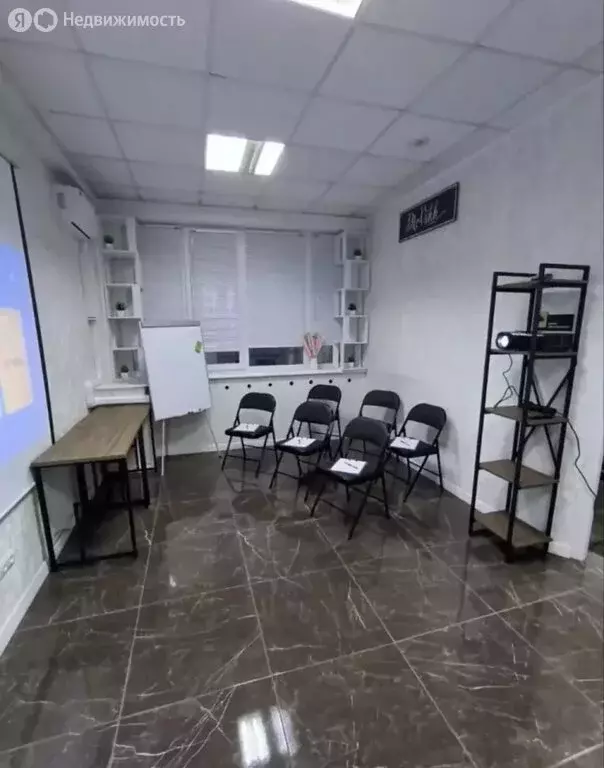 Офис (33 м) - Фото 1